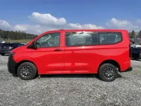 Nowe VW Caravelle 150 KM (110 kW) 2026 Czerwony Van