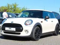 Usata Mini ONE 102 CV (75 kW) 2016 Bianco Utilitaria