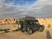 Gebraucht Land Rover Defender 122 PS (89 kW) 2010 Grau Kombi