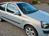 Gebraucht Renault Clio 75 PS (55 kW) 2003 Silber Kleinwagen
