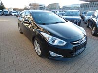 Gebraucht Hyundai i40 Style 136 PS (100 kW) 2014 Schwarz Kombi