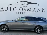 Gebraucht Mercedes E400 AMG line 330 PS (242 kW) 2022 Selenitgrau  metalliclack Kombi