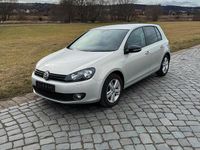 Gebraucht VW Golf VII 105 PS (77 kW) 2012 Silber Limousine