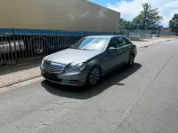 Gebraucht Mercedes E200 136 PS (100 kW) 2011 Grau Limousine