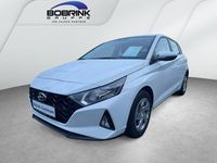 Gebraucht Hyundai i20 Select 101 PS (74 kW) 2022 Weiß Limousine