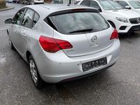 Gebraucht Opel Astra Design Edition 116 PS (85 kW) 2011 Silber Limousine