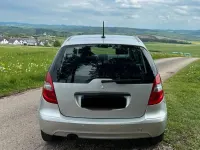 Używany Mercedes A160 95 KM (69 kW) 2011 Srebrny Hatchback