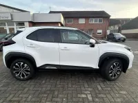 Gebraucht Toyota Yaris Cross 131 PS (96 kW) 2025 Schneeweiß SUV