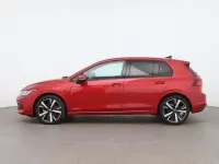 Neu VW Golf VIII 116 PS (85 kW) 2026 Rot Limousine