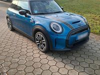 Gebraucht Mini Cooper SE 135 kW (184 PS) 2023 Blau Kleinwagen
