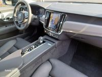 Gebraucht Volvo V90 Plus 197 PS (144 kW) 2024 Grau / platinum grey Kombi
