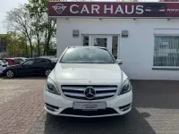 Gebraucht Mercedes B180 Sport 122 PS (89 kW) 2014 Weiß Kleinwagen