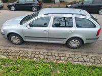 gebraucht Skoda Octavia 1,6 mpi Kombi