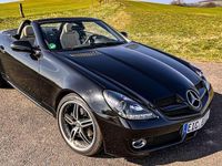 Second-hand Mercedes SLK200 184 CP (135 kW) 2008 Negru Cabrio