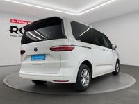 Gebraucht VW Multivan Basis 136 PS (100 kW) 2024 Candyweiss Van
