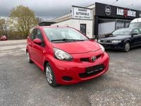 Gebraucht Toyota Aygo 68 PS (50 kW) 2009 Rot Kleinwagen