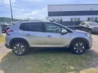 Gebraucht Peugeot 2008 Allure 131 PS (96 kW) 2019 Grau SUV