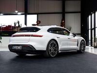Gebraucht Porsche Taycan Performance Package 300 kW (408 PS) 2022 Weiß Limousine