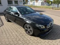 Gebraucht Mercedes E220 194 PS (142 kW) 2019 Schwarz Limousine