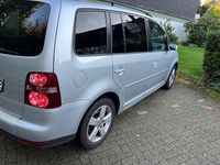 Gebraucht VW Touran 141 PS (103 kW) 2008 Silber Van / Kleinbus
