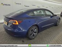 Gebraucht Tesla Model 3 Standard Range 175 kW (238 PS) 2021 Blau Limousine