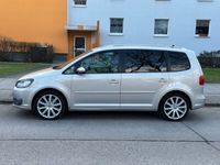 gebraucht VW Touran 1.4 TSI 170PS AUT 7 Sitzer Leder Navi Xen