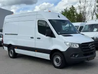 Używany Mercedes Sprinter 170 KM (125 kW) 2022 Biały Van