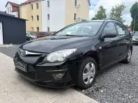 Usado Hyundai i30 Classic 109 CV (80 kW) 2012 Negro Familiar