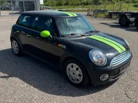 Käytetty Mini ONE 98 HP (72 kW) 2010 Musta Viistoperä