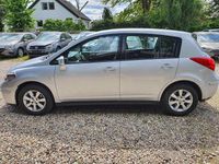 Gebraucht Nissan Tiida Acenta 126 PS (92 kW) 2008 Brilliant silver Kleinwagen