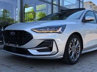Gebraucht Ford Focus ST-Line 155 PS (114 kW) 2024 Silber Limousine
