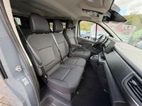Gebraucht Nissan Primastar Tekna 170 PS (125 kW) 2025 Grey urban Van / Kleinbus