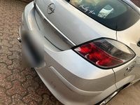 Gebraucht Opel Astra GTC 125 PS (91 kW) 2005 Silber Coupé