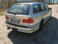 Gebraucht BMW 523 170 PS (125 kW) 1999 Silber Kombi
