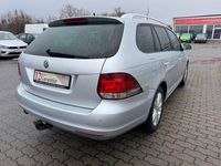Gebraucht VW Golf VI Match 105 PS (77 kW) 2012 Silber Kleinwagen