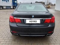 Gebraucht BMW 740 Performance 306 PS (225 kW) 2011 Silber Limousine