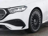 Gebraucht Mercedes E300 AMG 197 PS (144 kW) 2025 Weiß Kombi