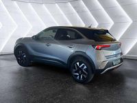 Gebraucht Opel Mokka Elegance 101 PS (74 kW) 2023 Kontrast grau/quarz silber SUV