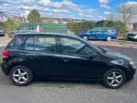 Gebraucht VW Golf VI 104 PS (76 kW) 2010 Schwarz Kleinwagen