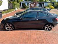 Gebraucht Mercedes C180 143 PS (105 kW) 2005 Schwarz Coupé