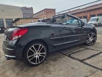 Gebraucht Peugeot 207 CC 120 PS (88 kW) 2011 Schwarz Cabrio