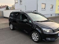 Gebraucht VW Touran Cup 105 PS (77 kW) 2014 Schwarz Van / Kleinbus