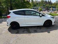 Gebraucht Ford Fiesta ST 200 PS (147 kW) 2019 Weiß Kleinwagen