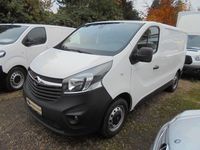 Gebraucht Opel Vivaro 121 PS (88 kW) 2019 Weiß Van / Kleinbus