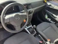 Gebraucht Opel Astra 90 PS (66 kW) 2004 Silber Limousine