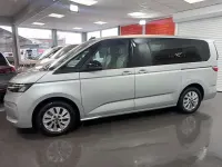Gebraucht VW Multivan Life 150 PS (110 kW) 2025 Van / Kleinbus