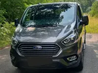 Gebraucht Ford Tourneo Custom Titanium 185 PS (136 kW) 2020 Grau Van