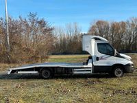Gebraucht Iveco Daily 170 PS (125 kW) 2016 Weiß Limousine