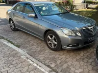 Gebraucht Mercedes E250 204 PS (150 kW) 2009 Grau Limousine