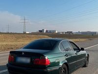 Gebraucht BMW 320 150 PS (110 kW) 1998 Grün Limousine